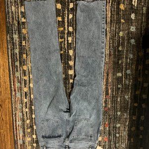Size 28 Jeans- Never worn